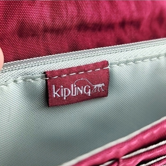 Kipling Teddi Bifold Snap Wine Coloured Wallet - Picture 11 of 12